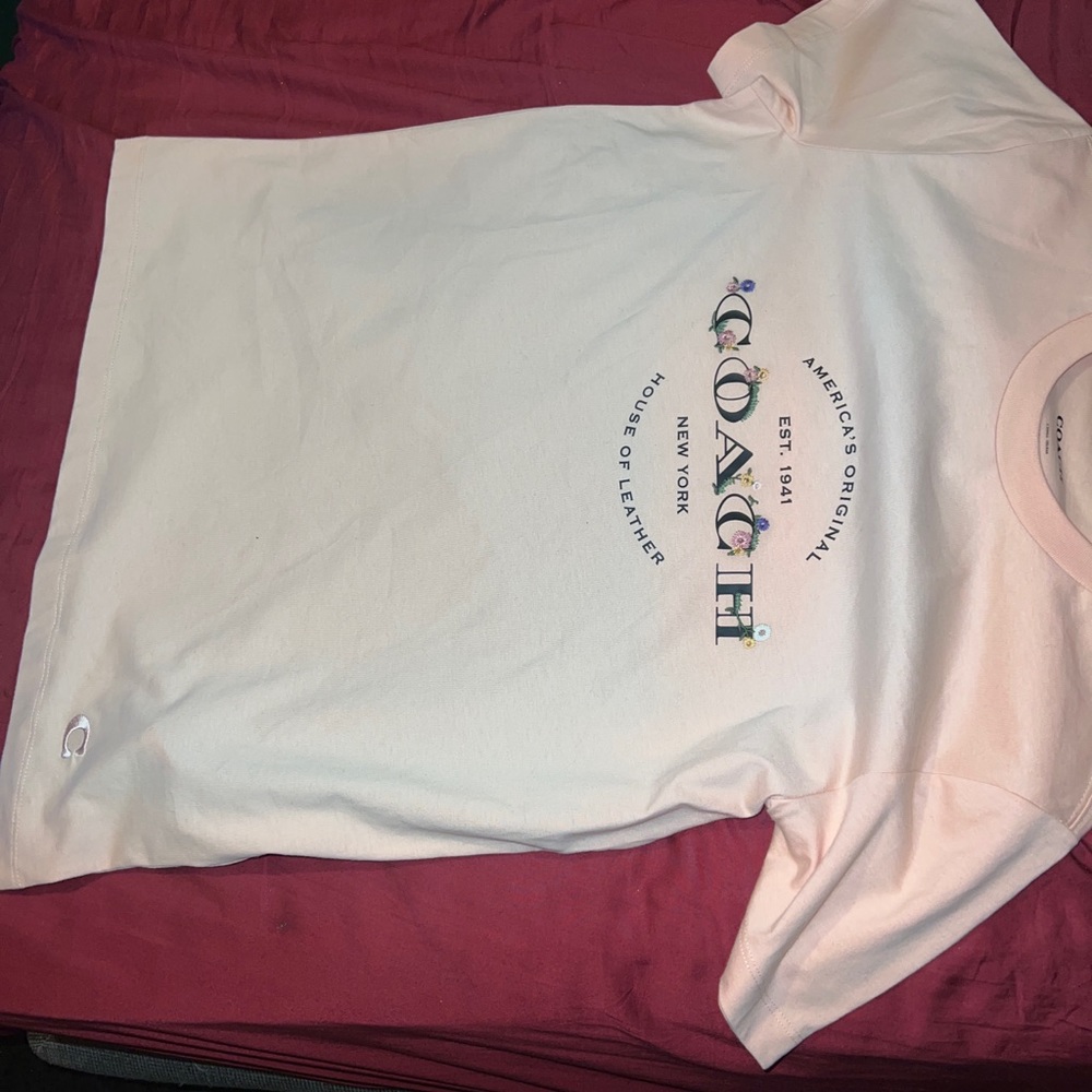 Never before worn. I didn’t know it was a more of a pink color